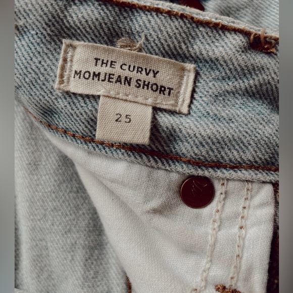 Madewell High-Waisted Curvy Mom Jeans - Picture 5 of 9